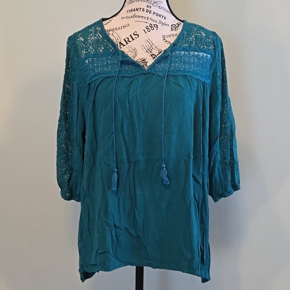 Xhilaration Top